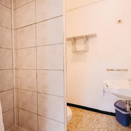 Le Mongade Hotel *